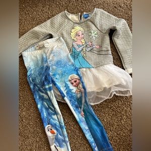 Girls frozen outfit
